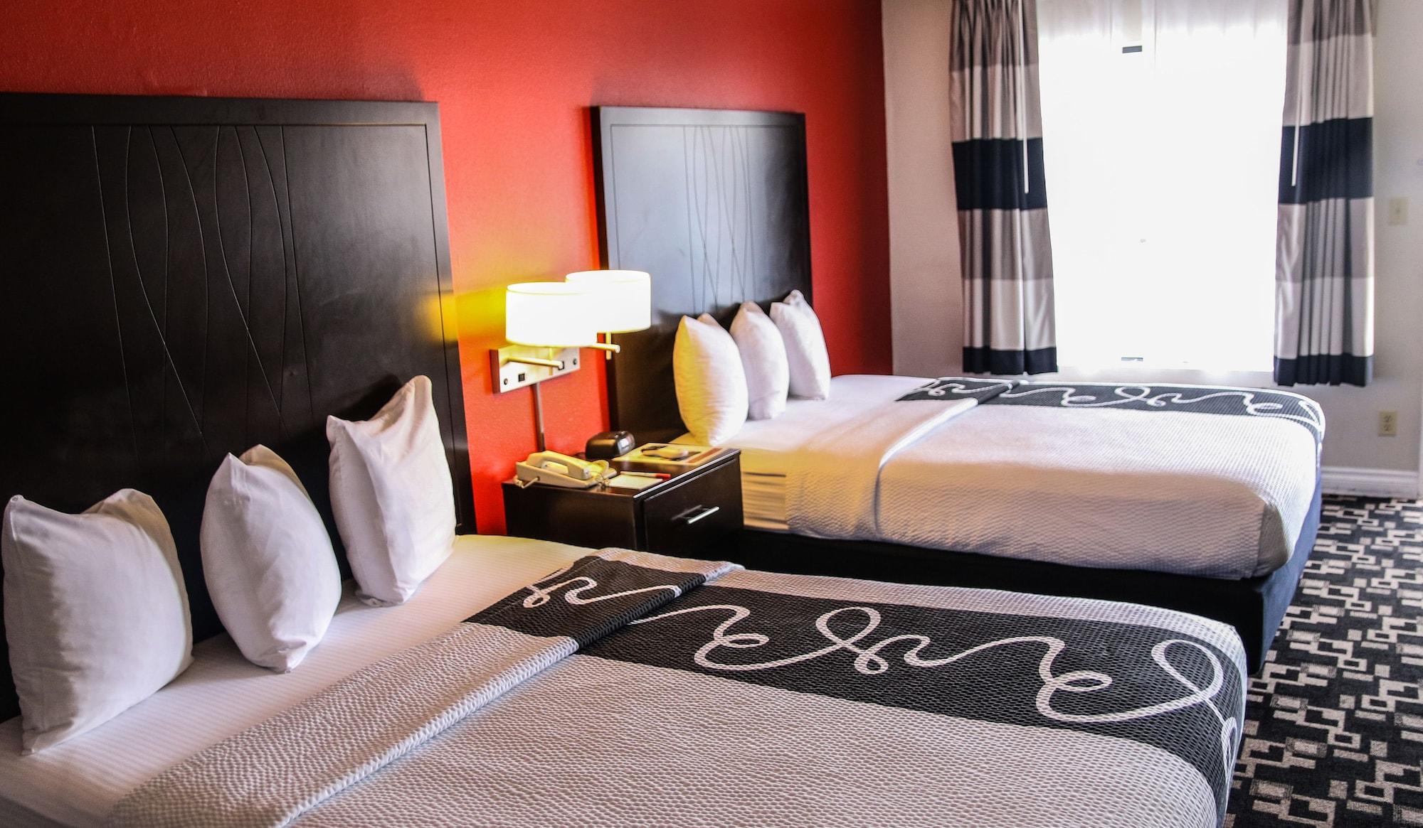 Ramada By Wyndham Oceanside Otel Dış mekan fotoğraf
