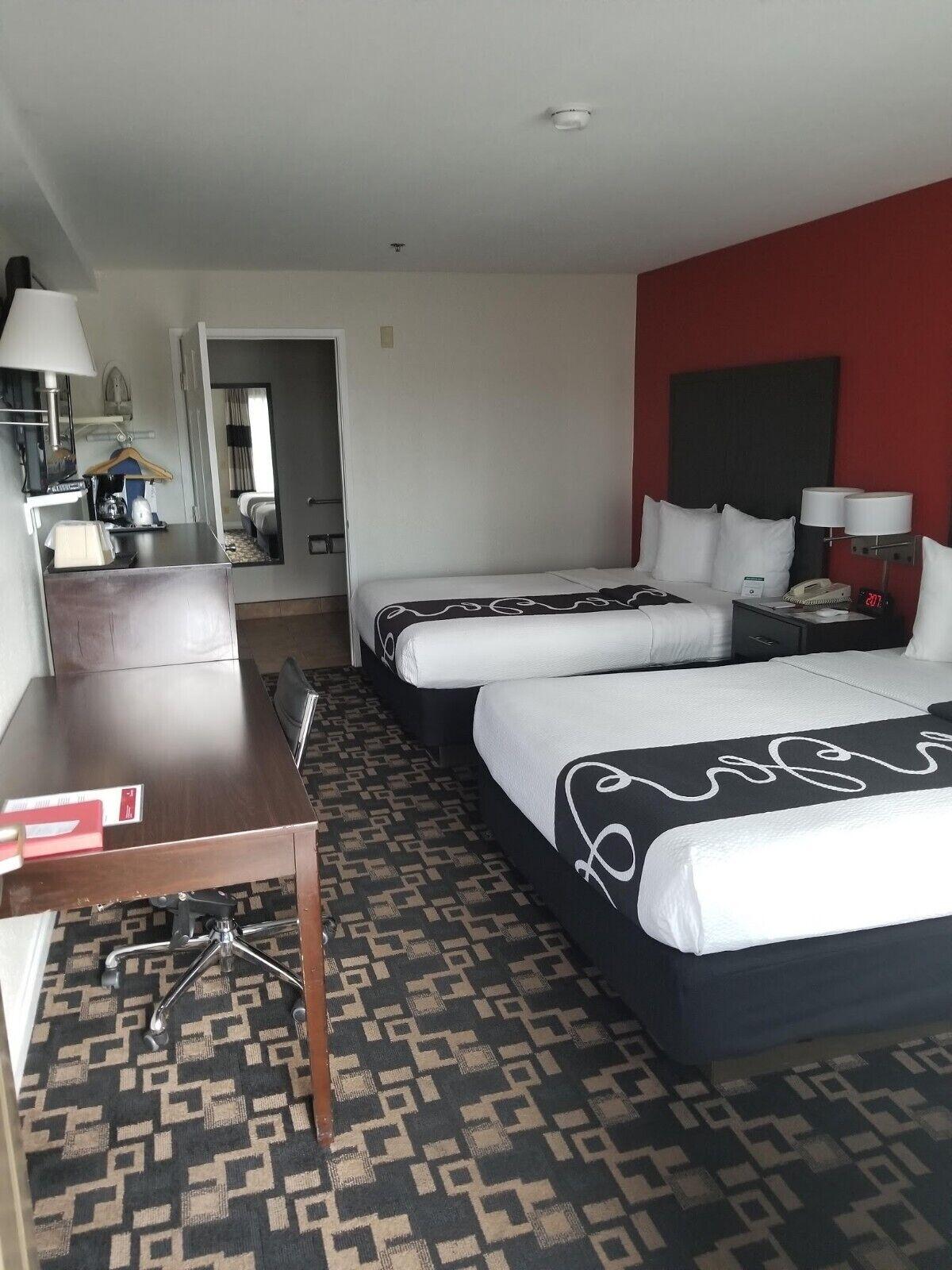 Ramada By Wyndham Oceanside Otel Dış mekan fotoğraf