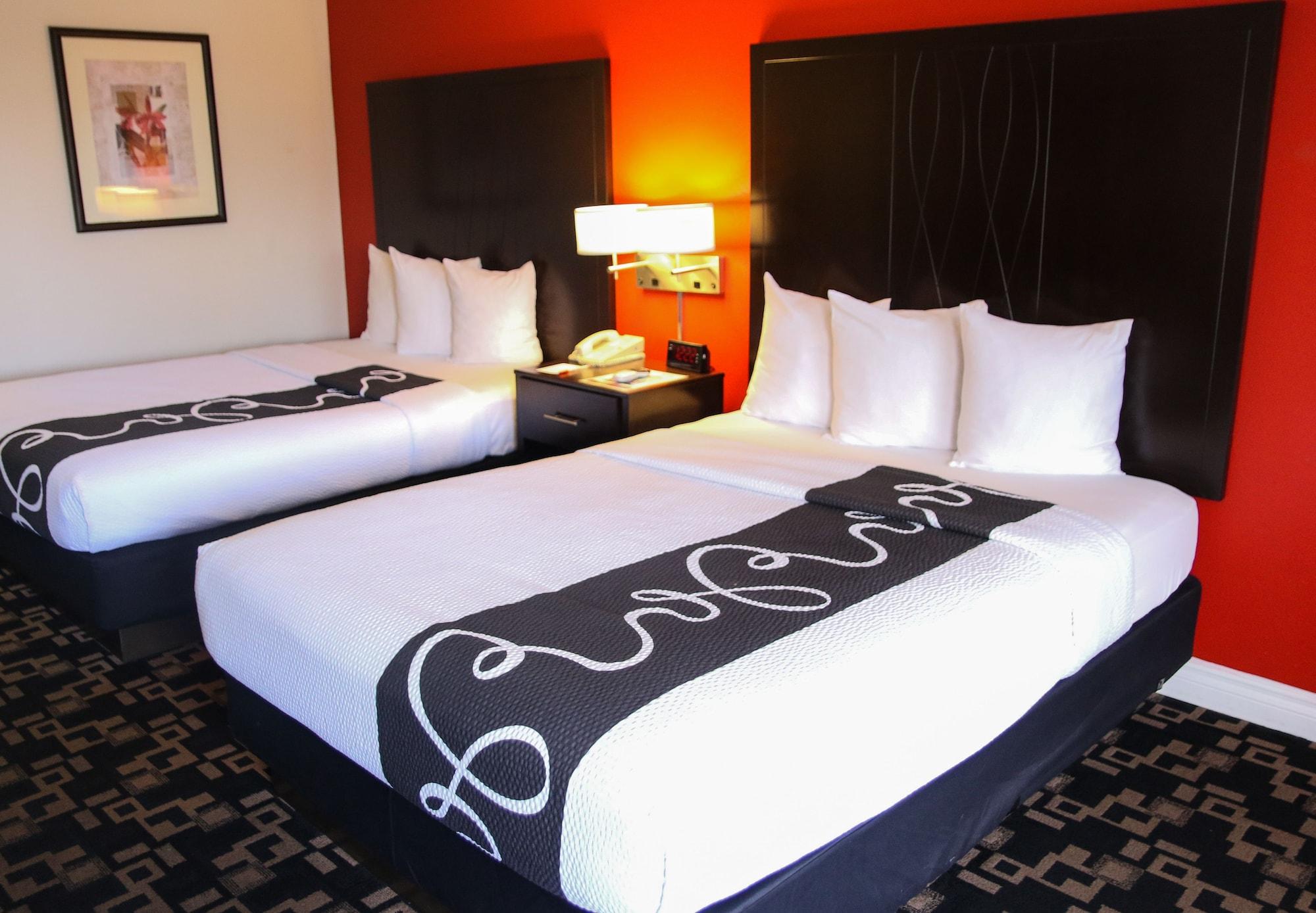 Ramada By Wyndham Oceanside Otel Dış mekan fotoğraf